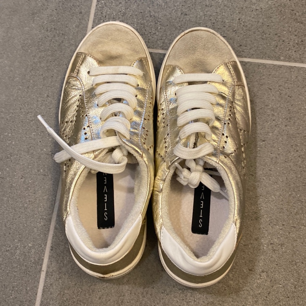 Steve Madden Gold Shoes